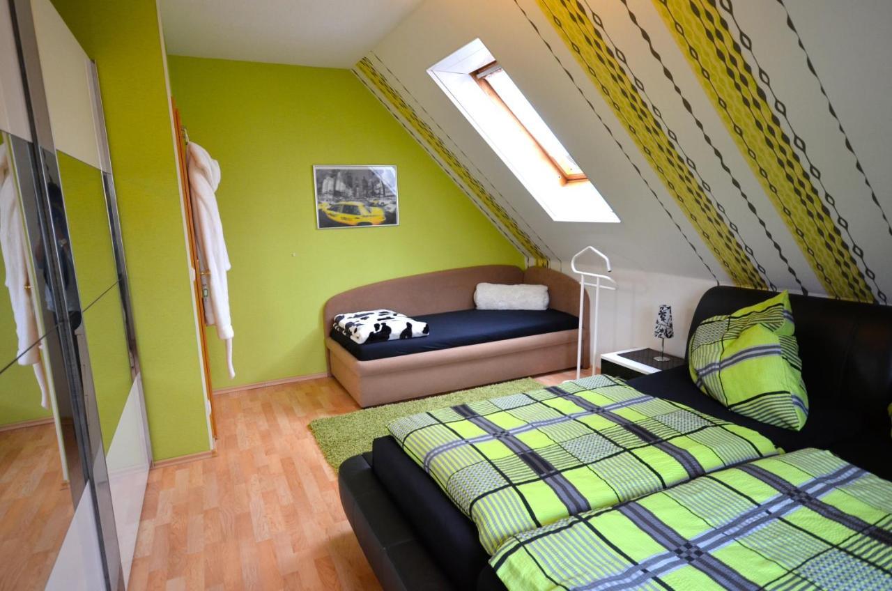 Ferienwohnung Rennsteigblick Suhl Room photo